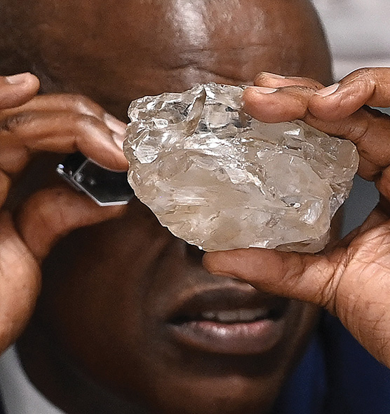 istoriko-diamanti-exetastike-apo-GIA