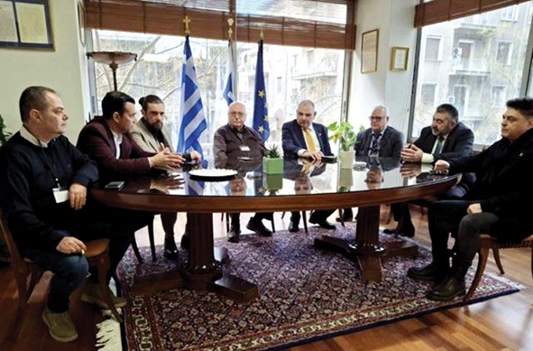 synantisi-povakw-bea